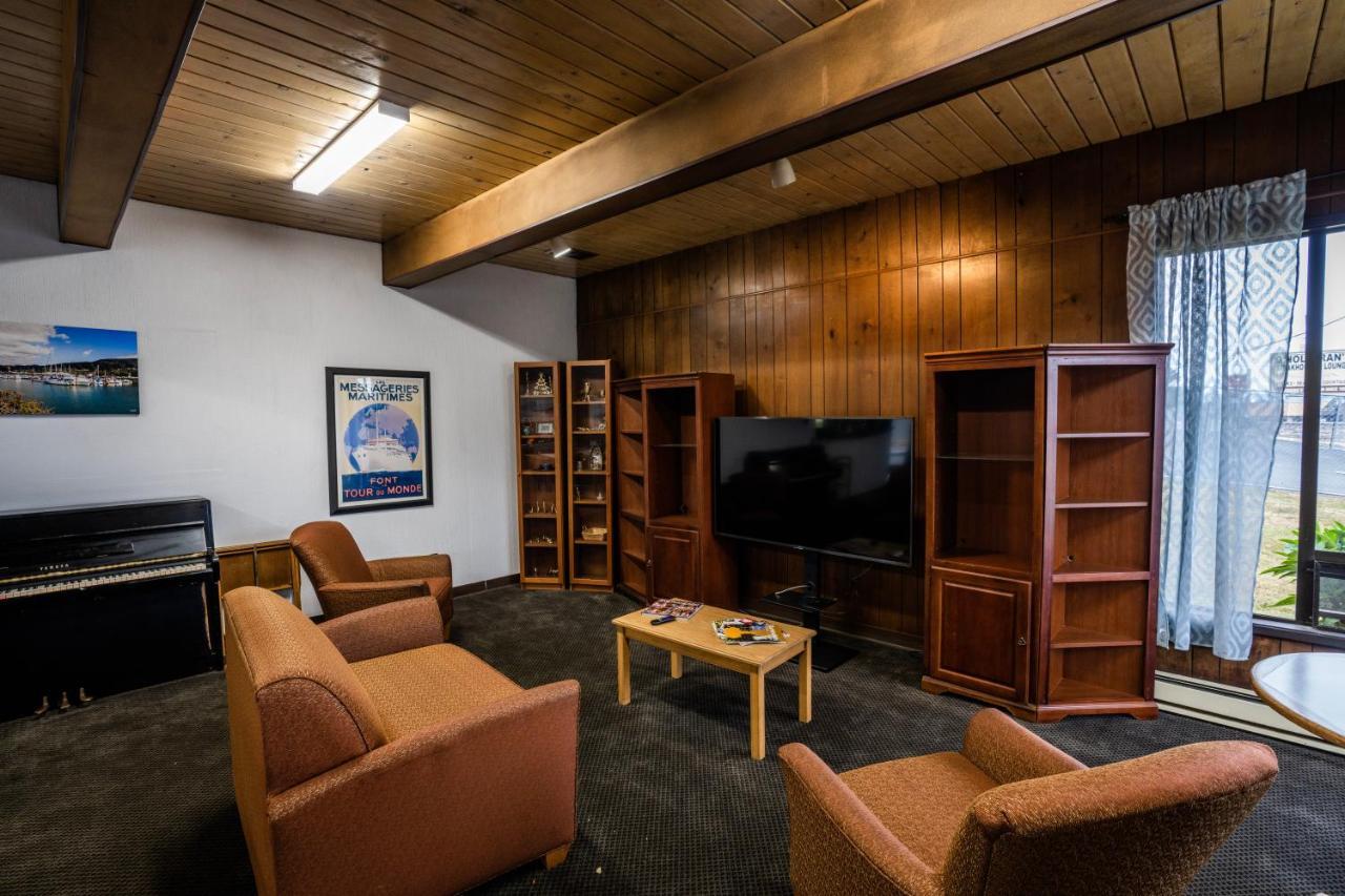 Blue Coast Inn & Suites Brookings Exteriör bild