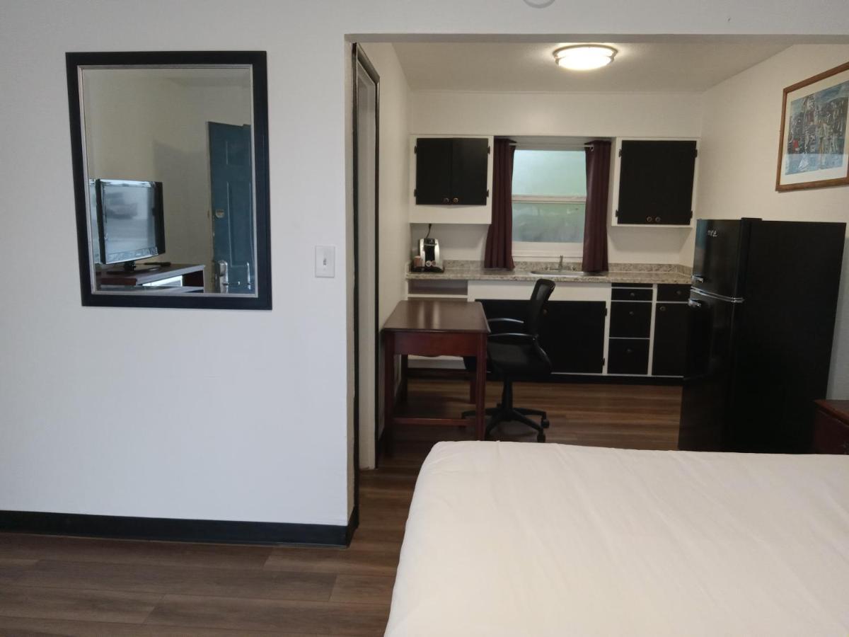 Blue Coast Inn & Suites Brookings Exteriör bild